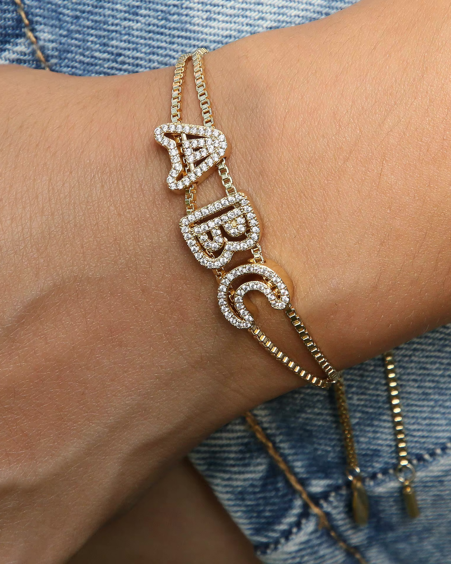 Bracelet relief à strass - Personnalisable